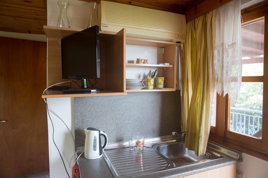 Aiolis Rooms Kamariotissa الغرفة الصورة