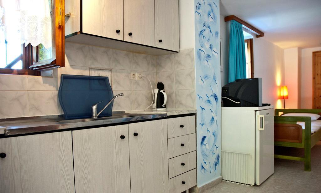Aiolis Rooms Kamariotissa الغرفة الصورة
